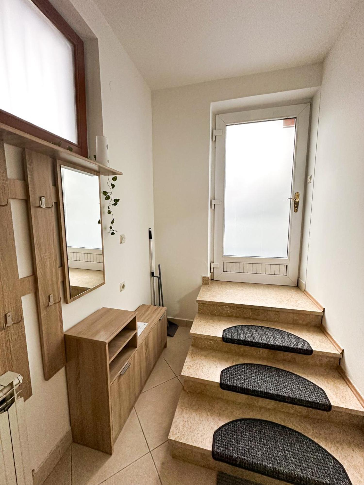 Studio Lana-Near The City Center With Parking Apartment ซาเกร็บ ภายนอก รูปภาพ