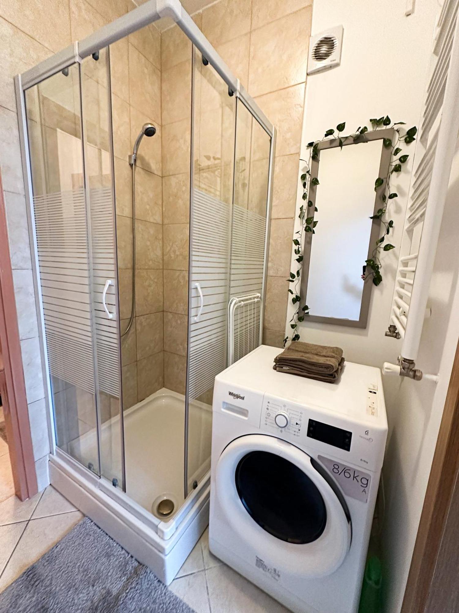 Studio Lana-Near The City Center With Parking Apartment ซาเกร็บ ภายนอก รูปภาพ